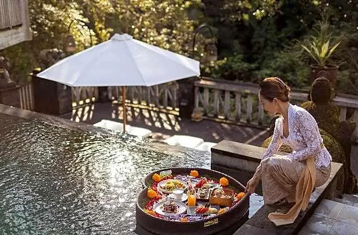 ホテル Kawi Ubud Tampaksiring